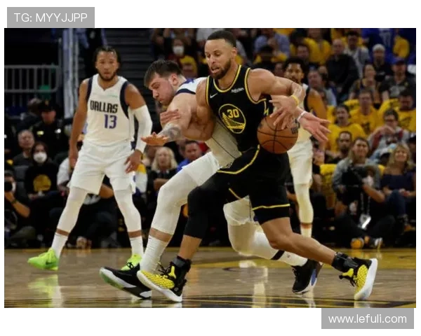 阿齐兹:加强细节提升防守避免失误